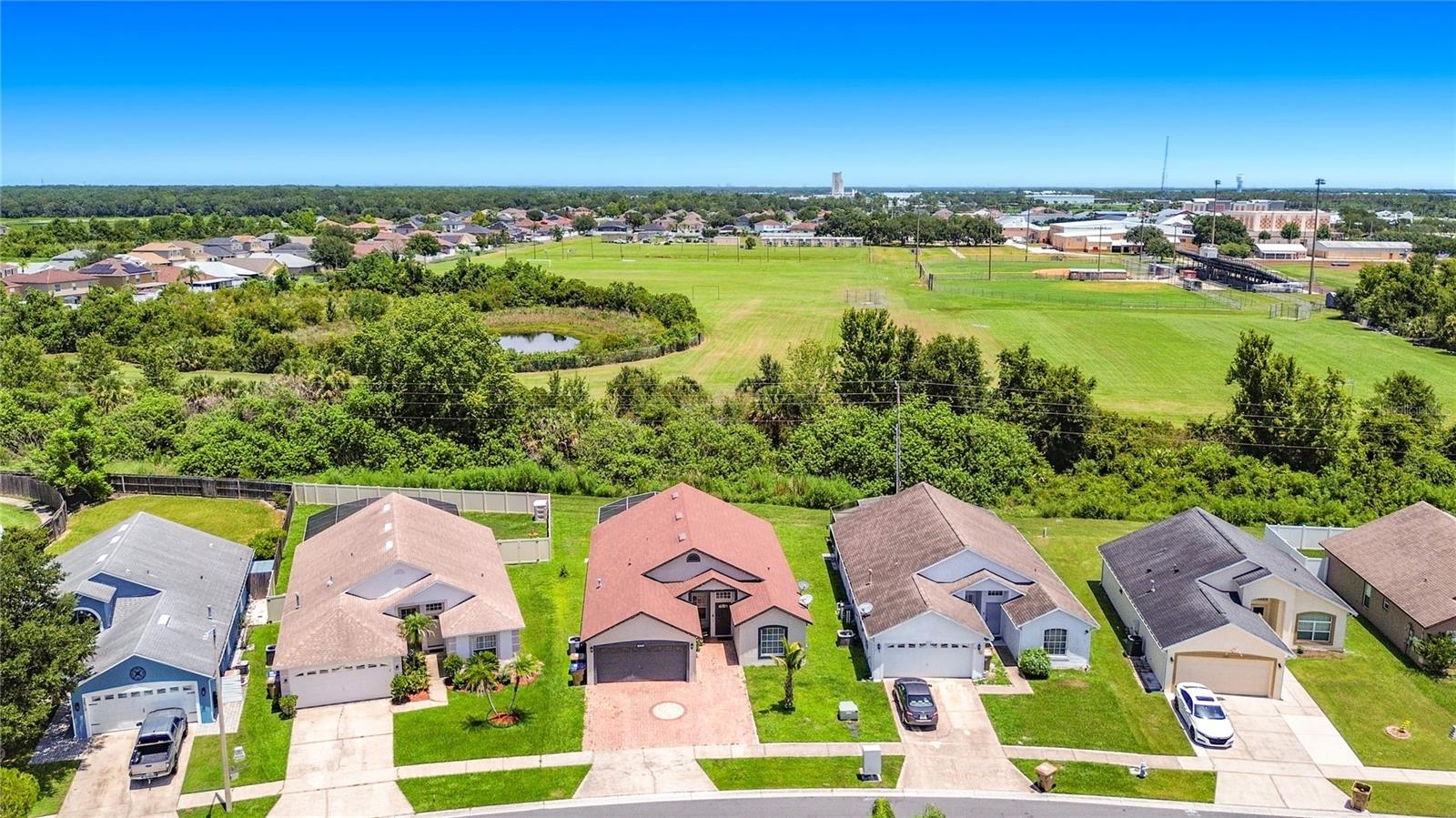 CRESCENT LAKES - Residential