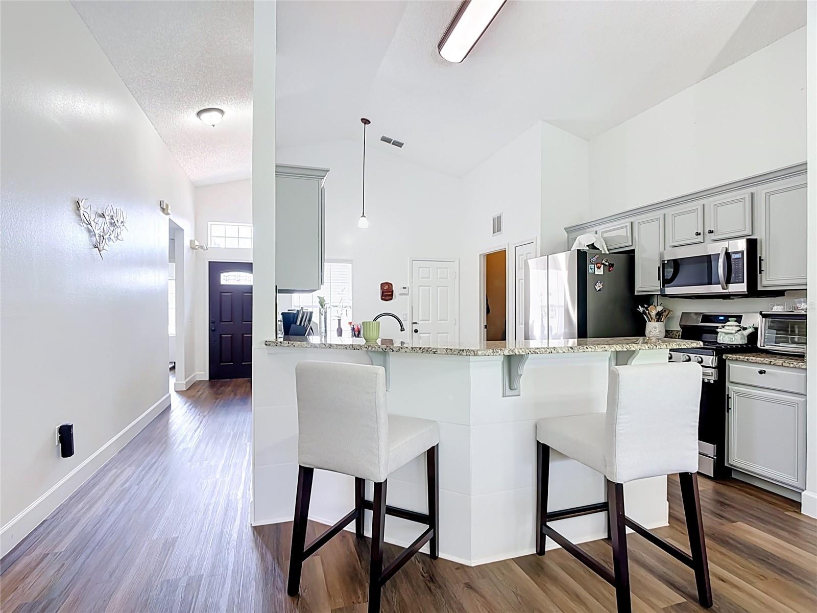 CRESCENT LAKES - Residential
