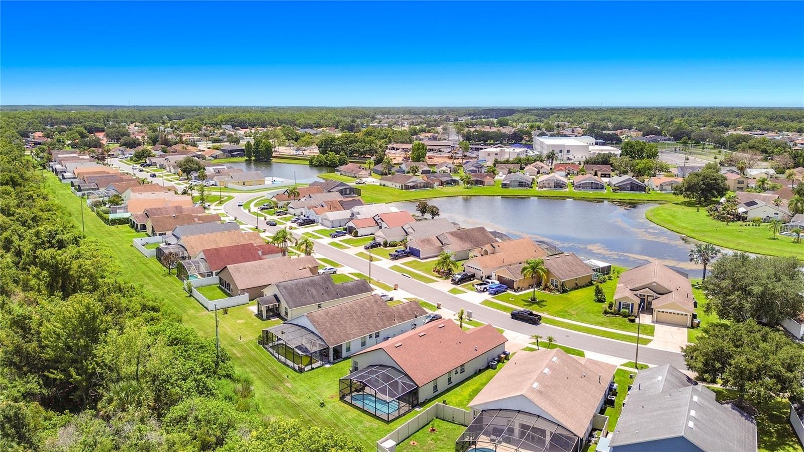 CRESCENT LAKES - Residential