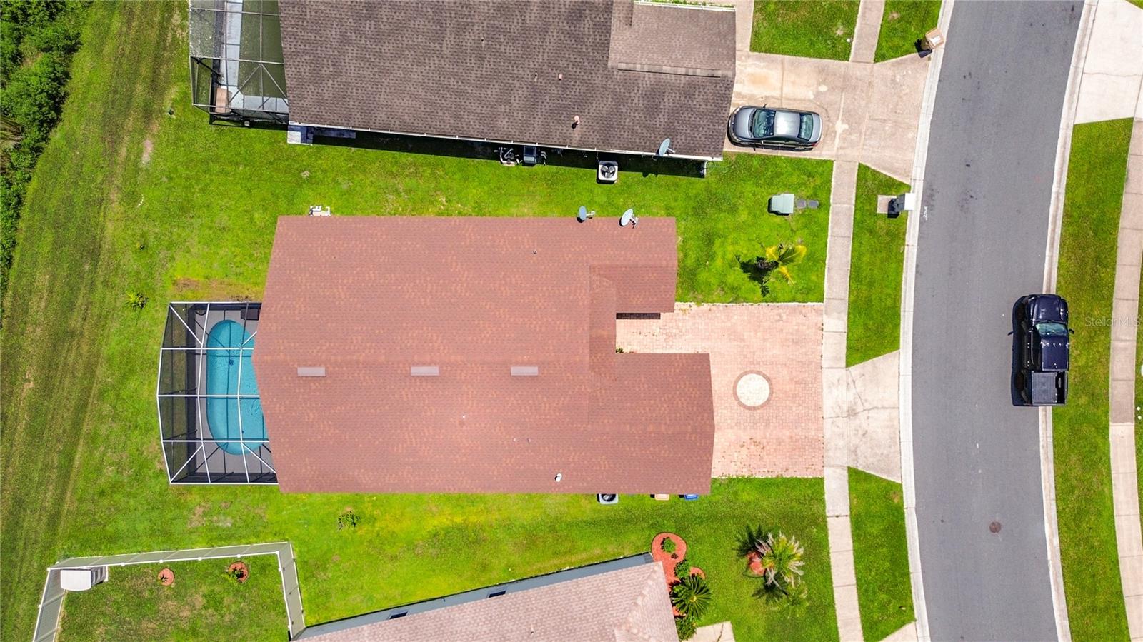 CRESCENT LAKES - Residential