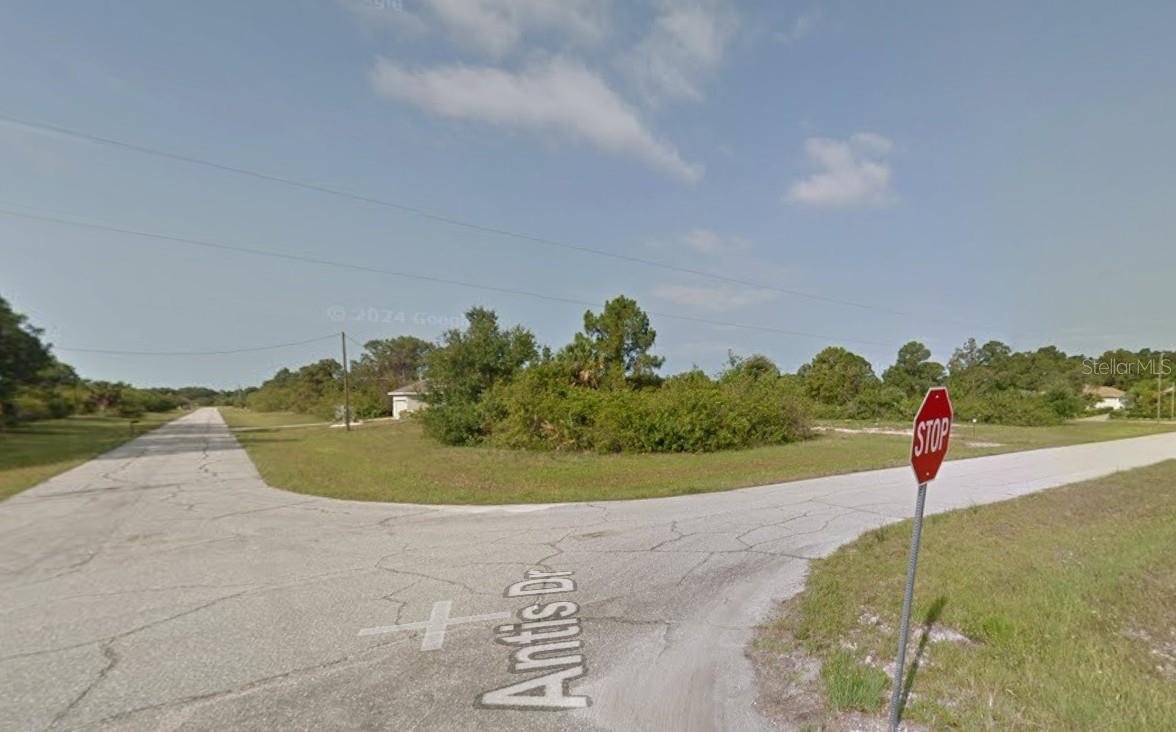 Rotonda West, a deed restricted community, is known for it’s outdoor, low-key Florida lifestyle with golf, canals, parks, and nearby beaches. The community’s main amenities include multiple golf courses, community parks, walking trails, pickleball courts, and access to boating and fishing waterways. Come check out this nice corner lot today!!