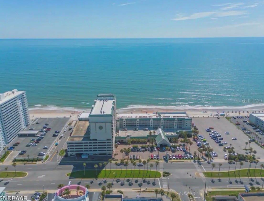 DAYTONA BEACH RESORT & CONFERENCE CENTER - Residential
