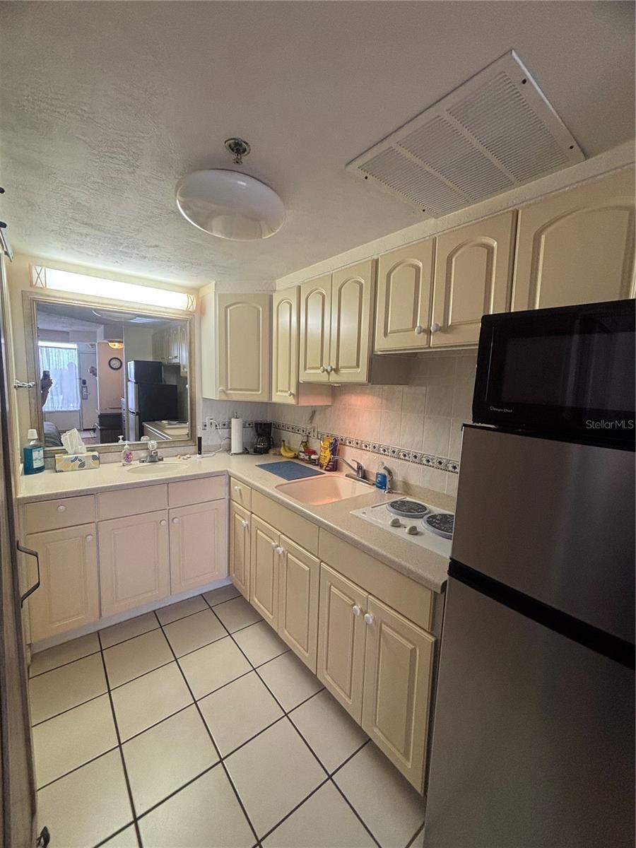 DAYTONA BEACH RESORT & CONFERENCE CENTER - Residential