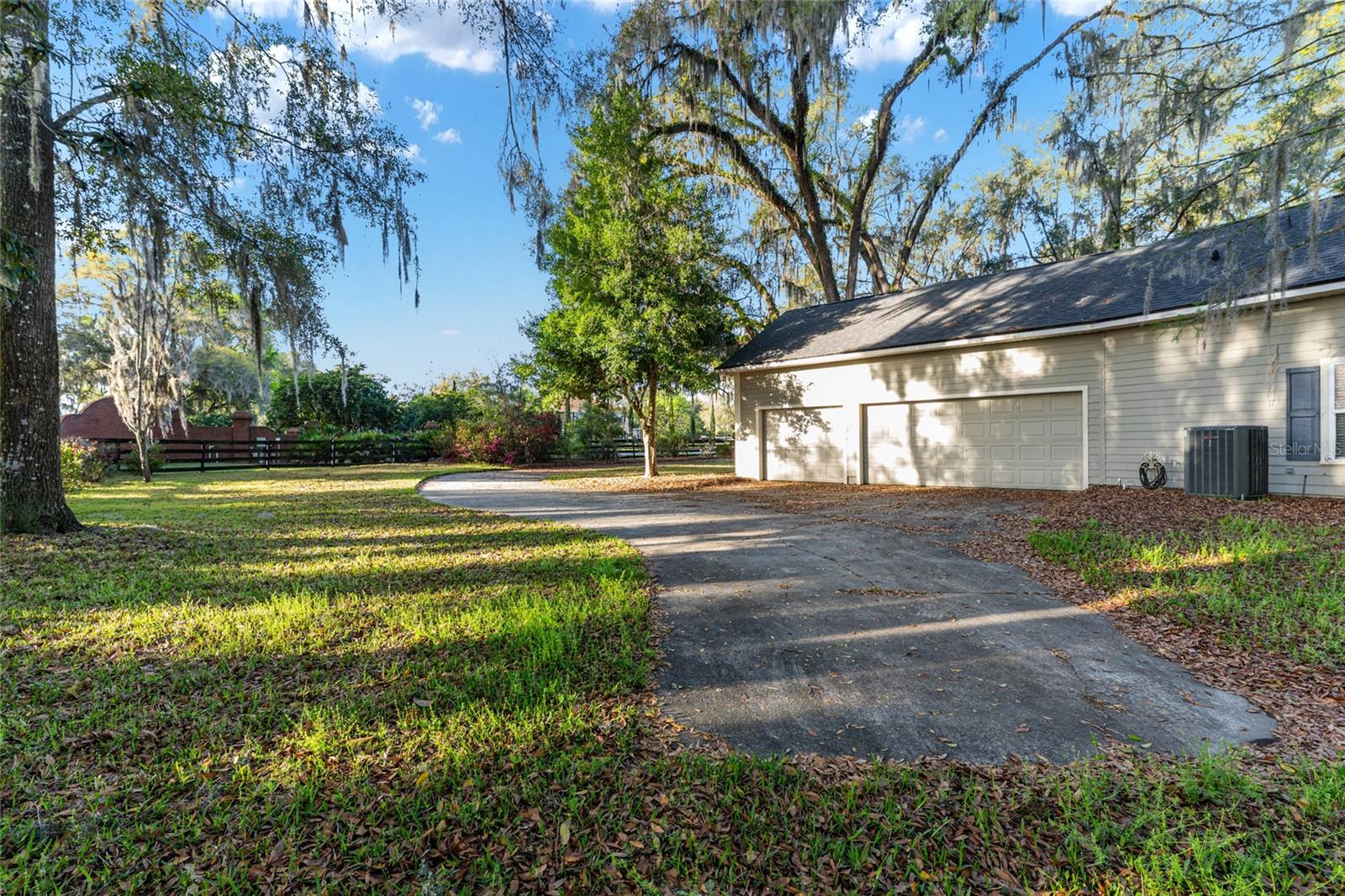STEEPLECHASE FARMS - Residential