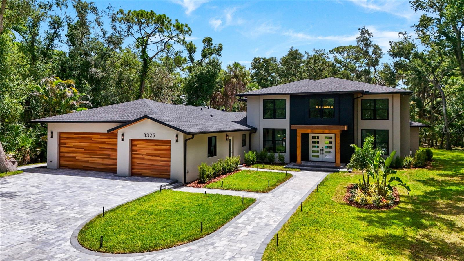 HIDDEN WOODS - Residential