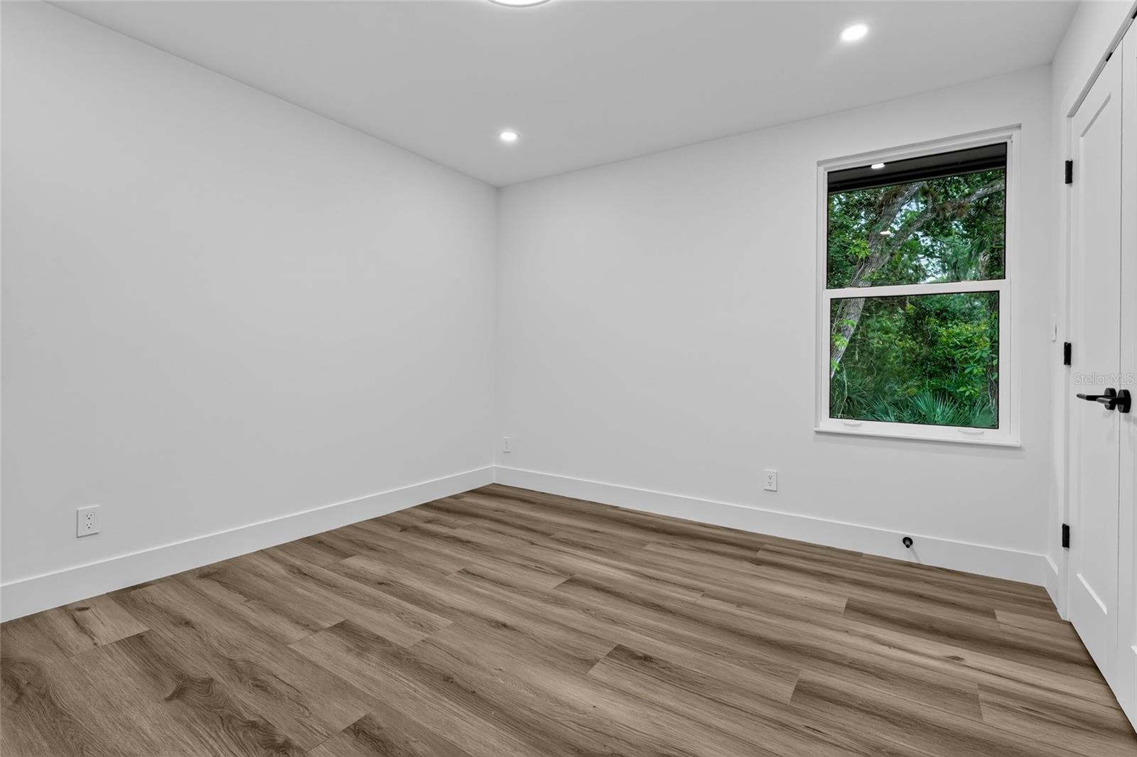 HIDDEN WOODS - Residential