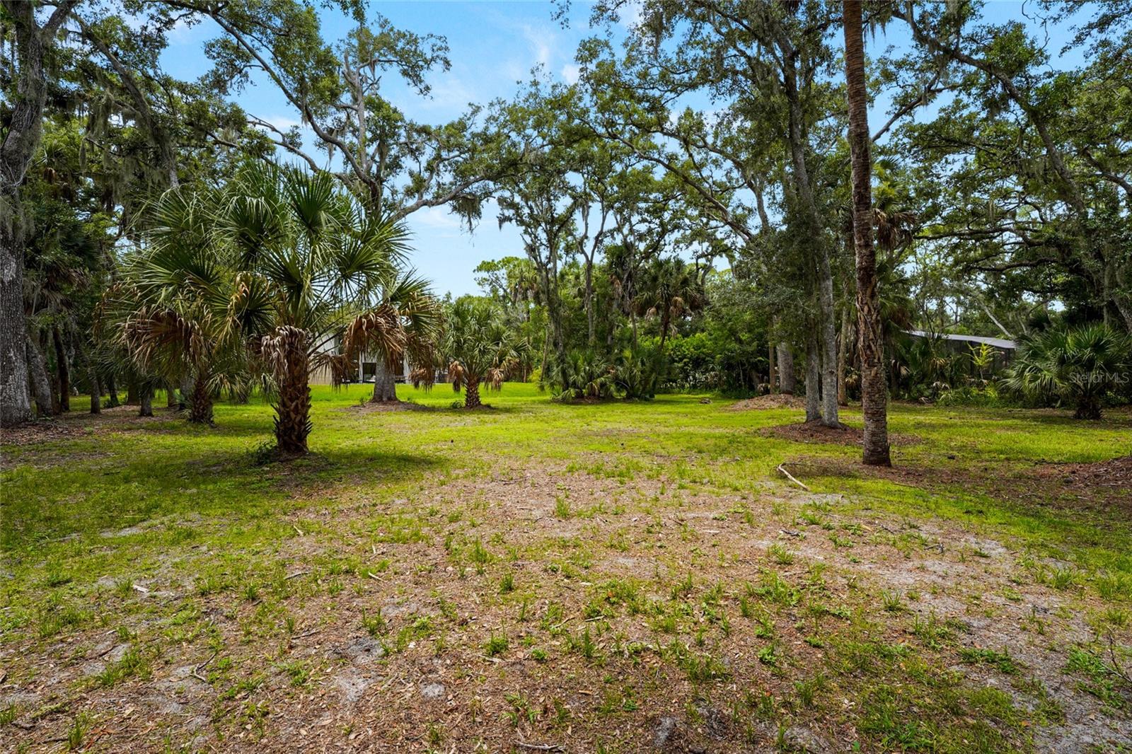 HIDDEN WOODS - Residential