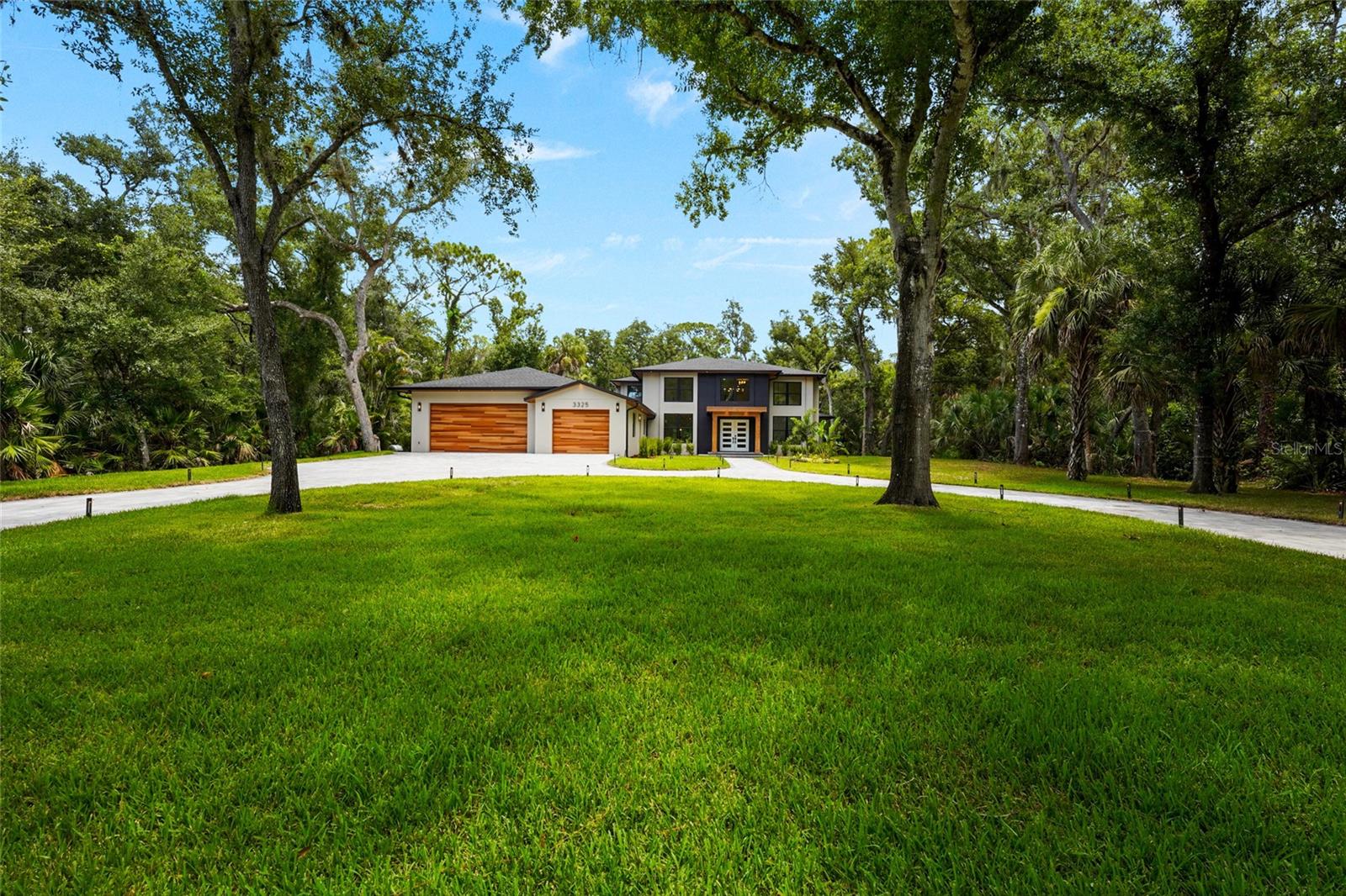 HIDDEN WOODS - Residential