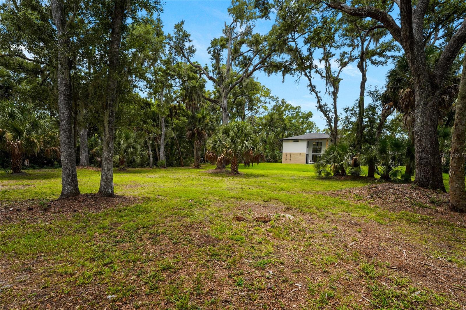 HIDDEN WOODS - Residential