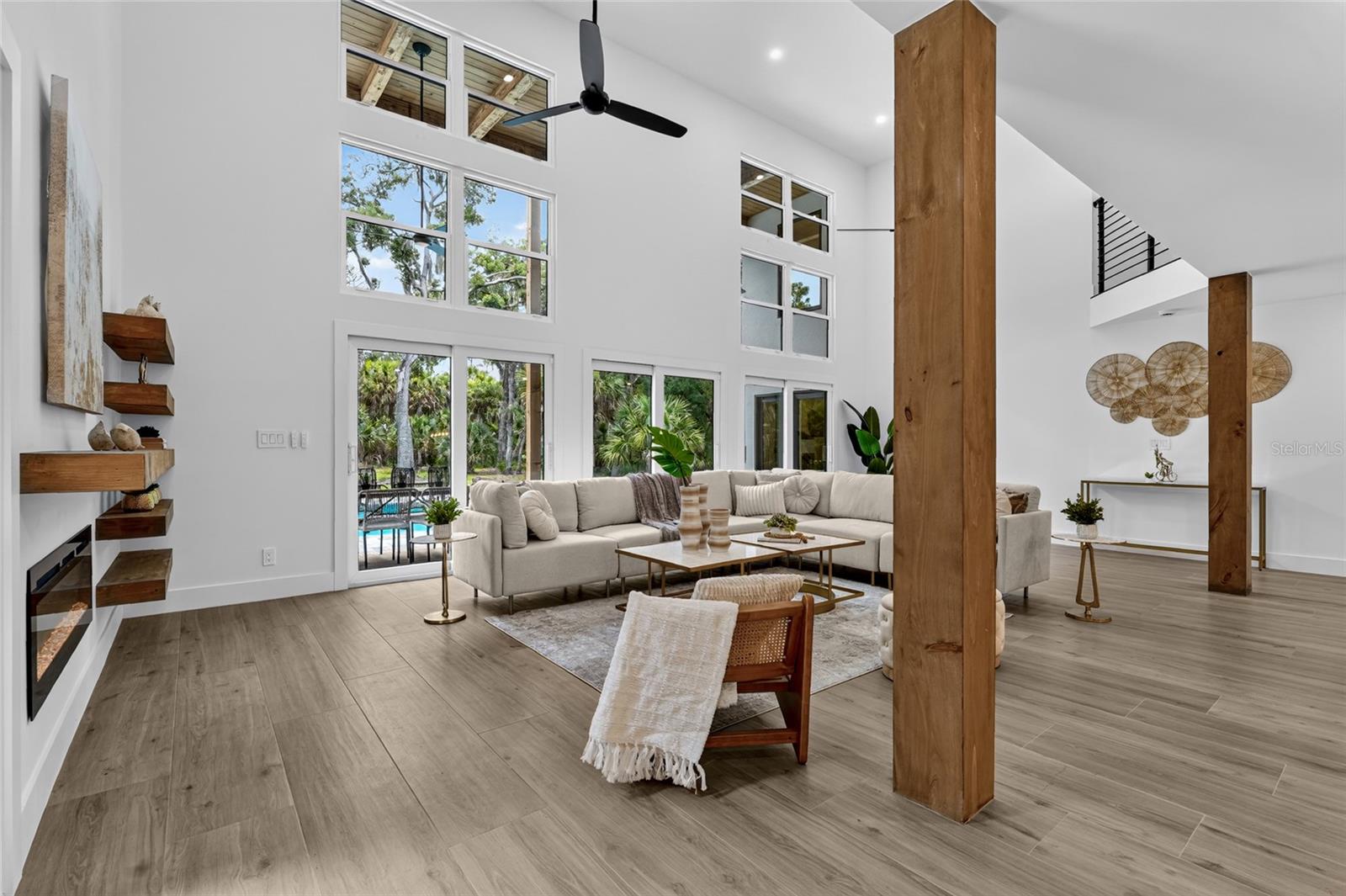 HIDDEN WOODS - Residential