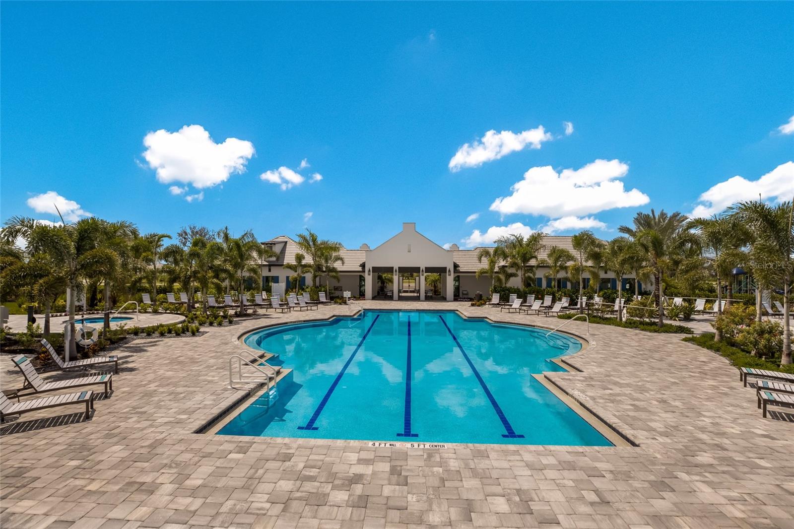 WINDWARD AT LAKEWOOD RANCH - Residential