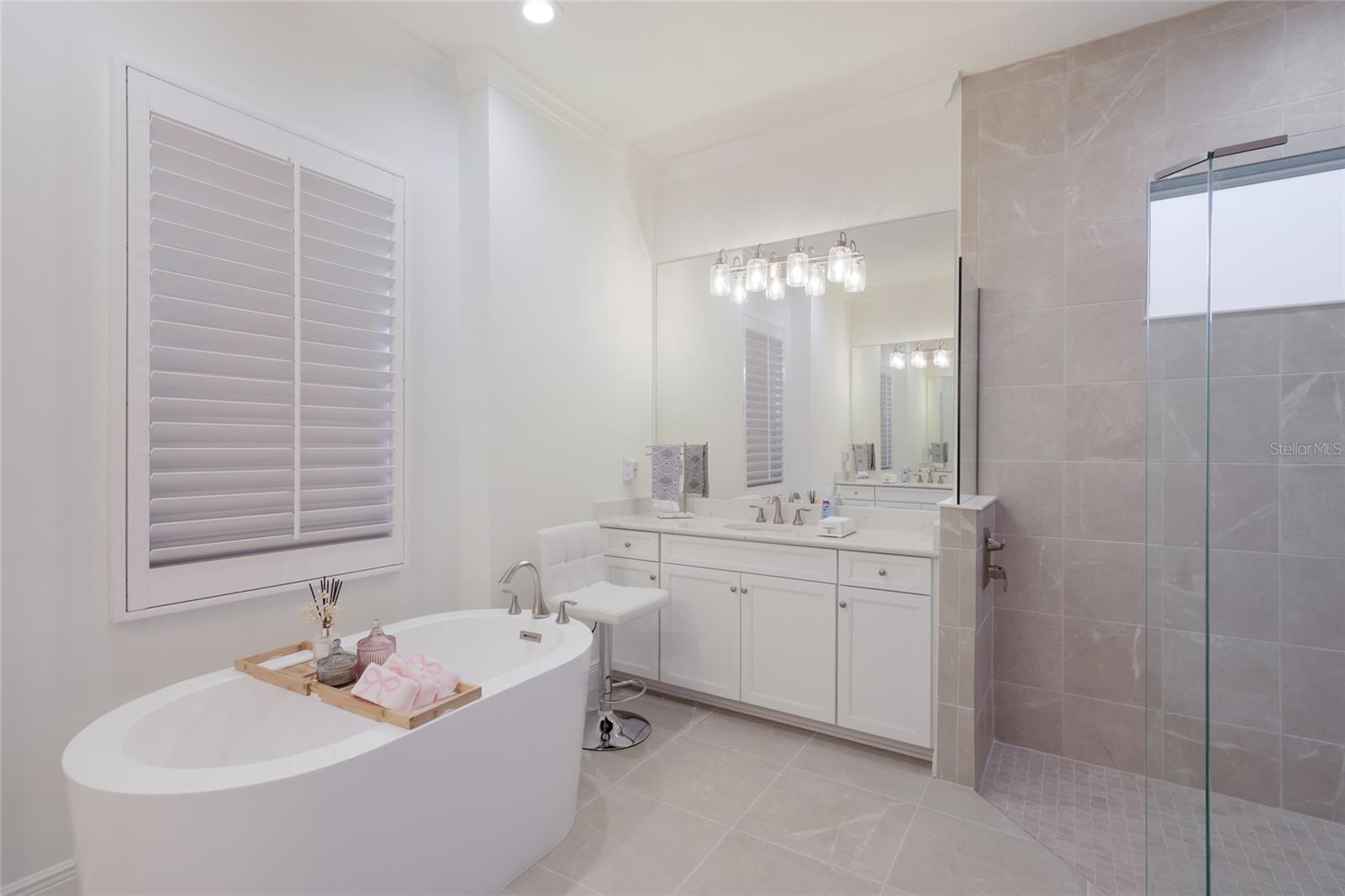 WINDWARD AT LAKEWOOD RANCH - Residential