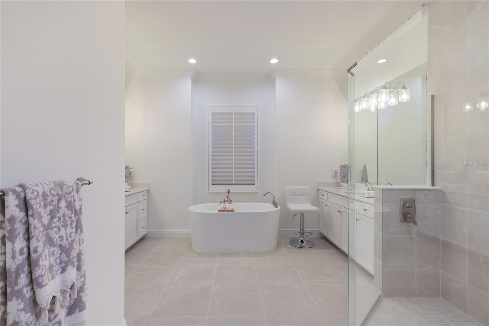 WINDWARD AT LAKEWOOD RANCH - Residential