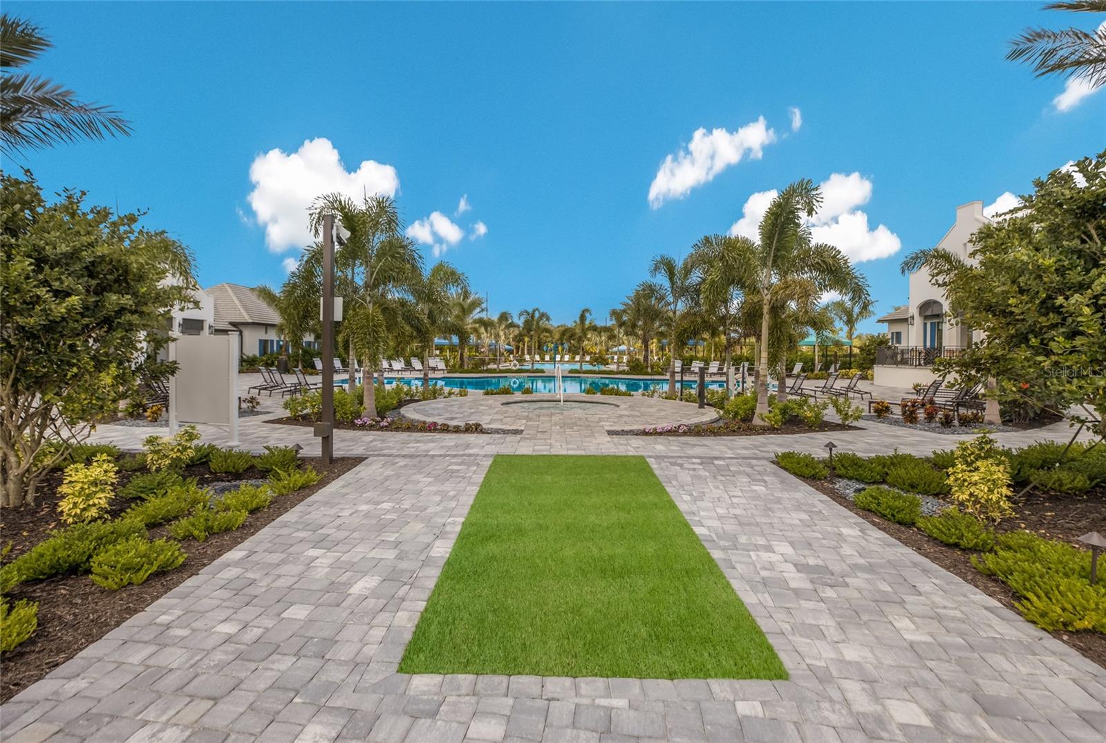WINDWARD AT LAKEWOOD RANCH - Residential