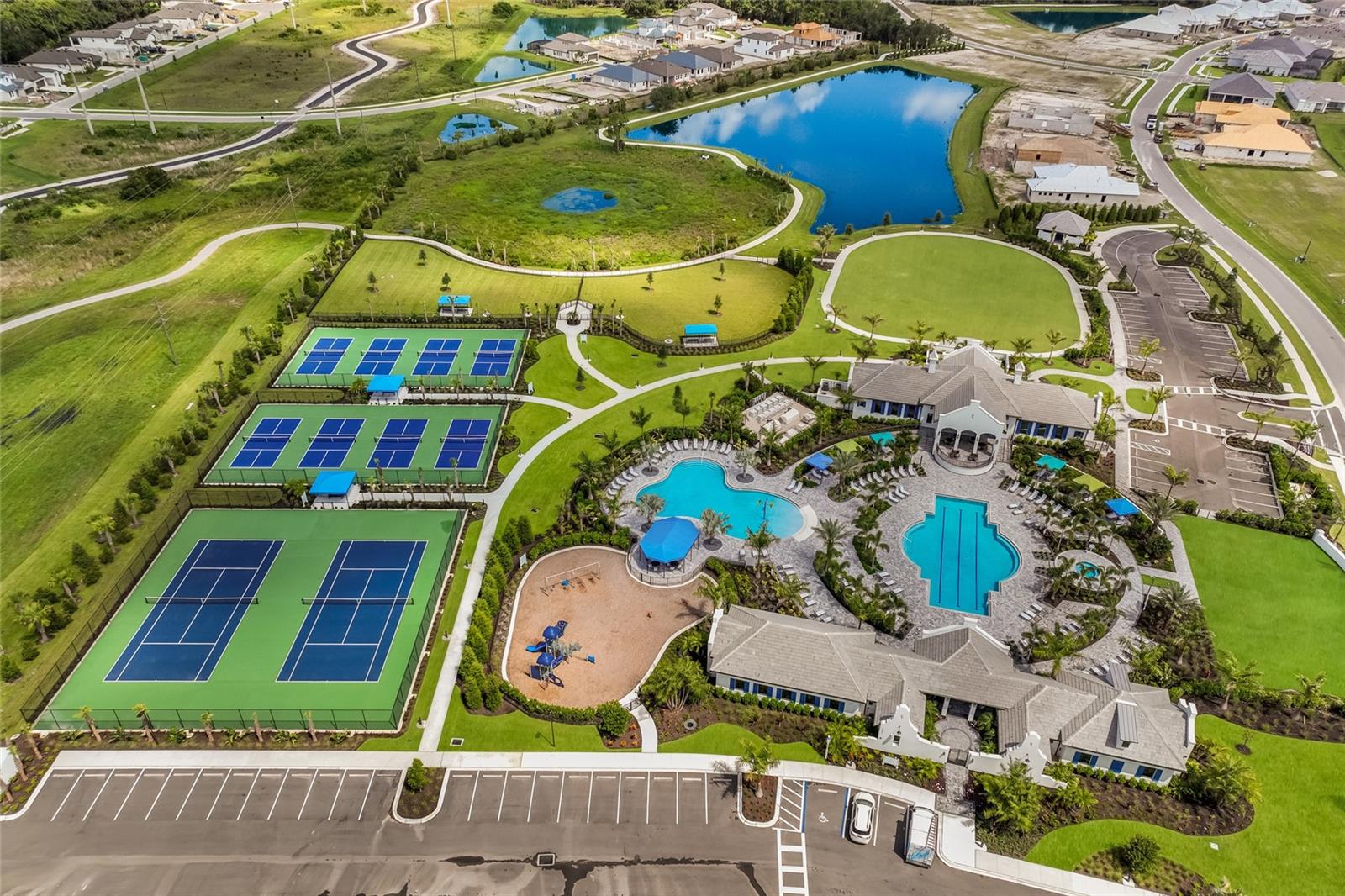 WINDWARD AT LAKEWOOD RANCH - Residential