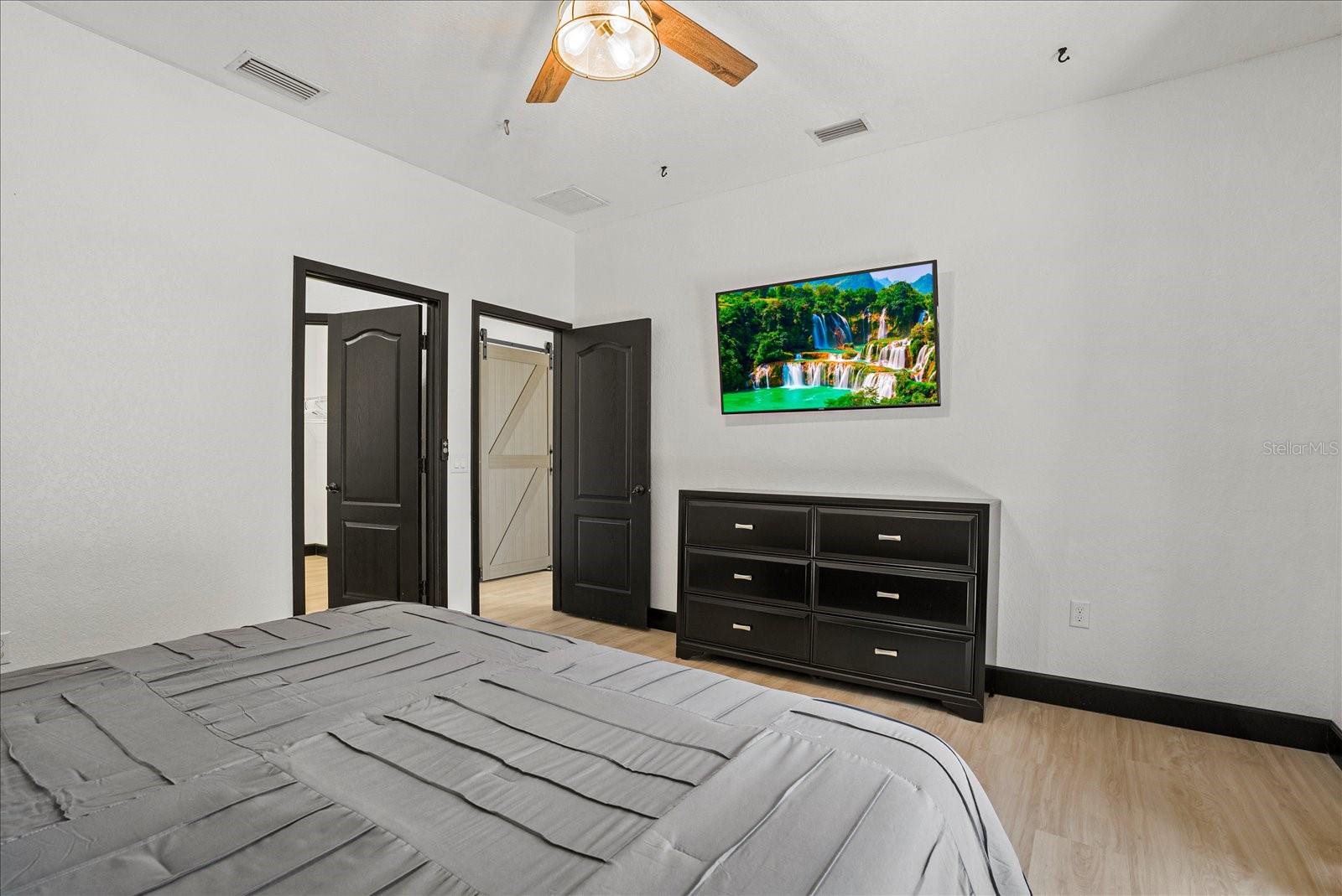 AVON HEIGHTS - Residential