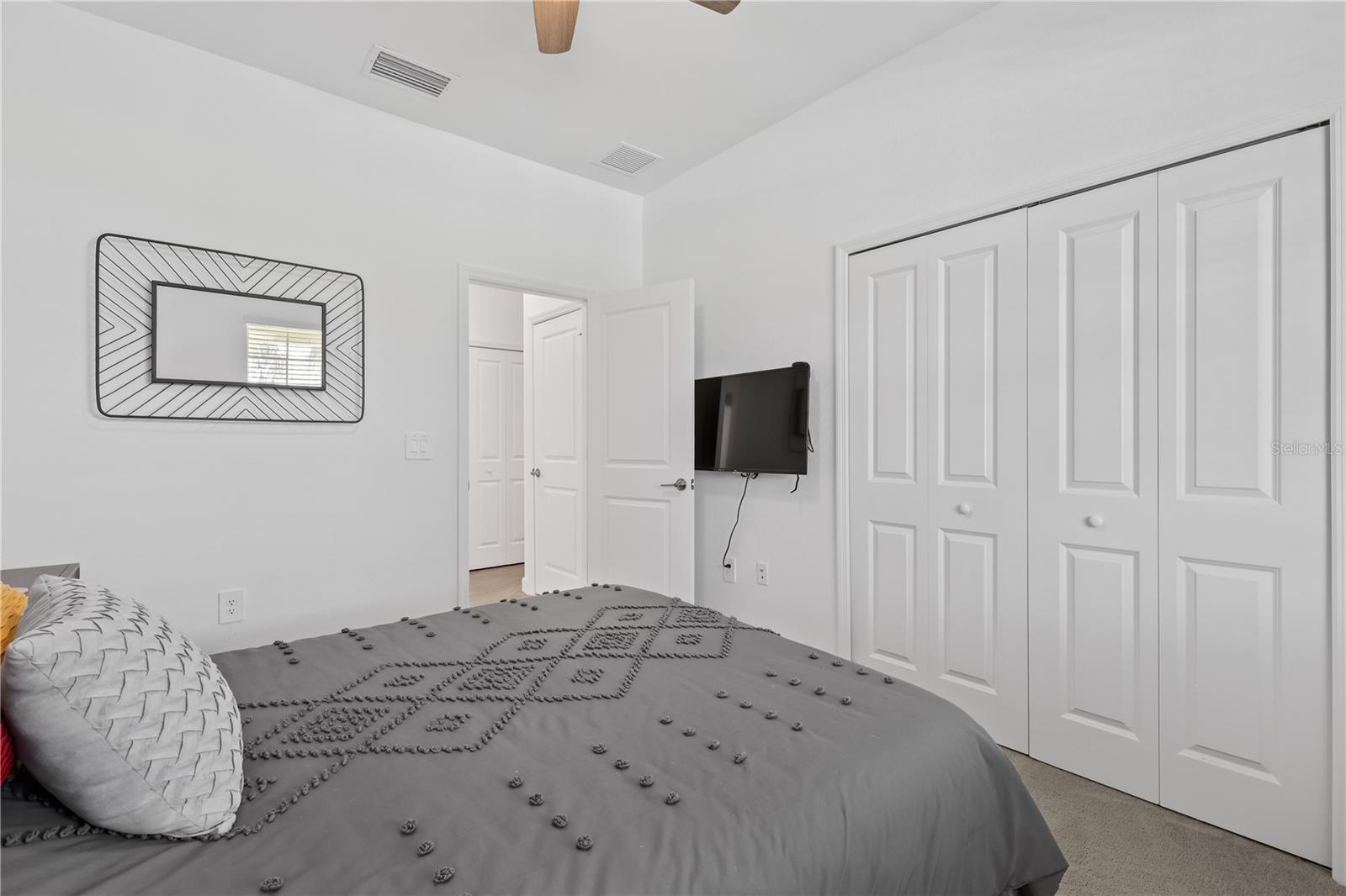 RIVER HALL COUNTRY CLUB PH 2 - Residential
