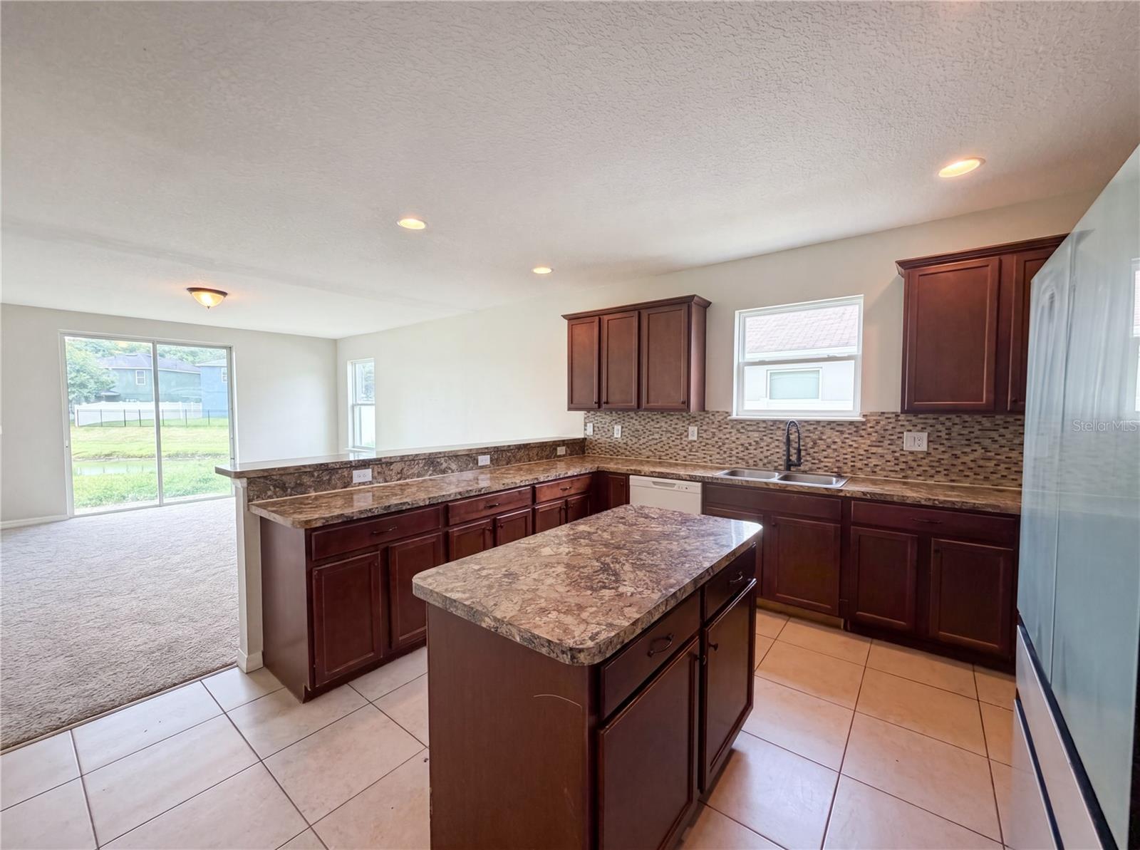 OAK BEND - Residential
