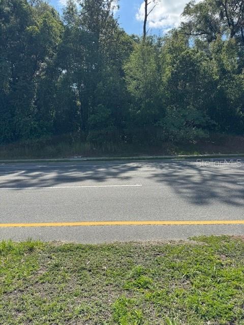 Perfect property to put a service station on it with road frontage on 2 streets and a traffic light at the corner.
Around 224 Feet on NE 58th Ave (Baseline Rd) and around 290 Feet on NE 7th St. (Sharps Ferry Rd). The very corner lot does not go with this property.