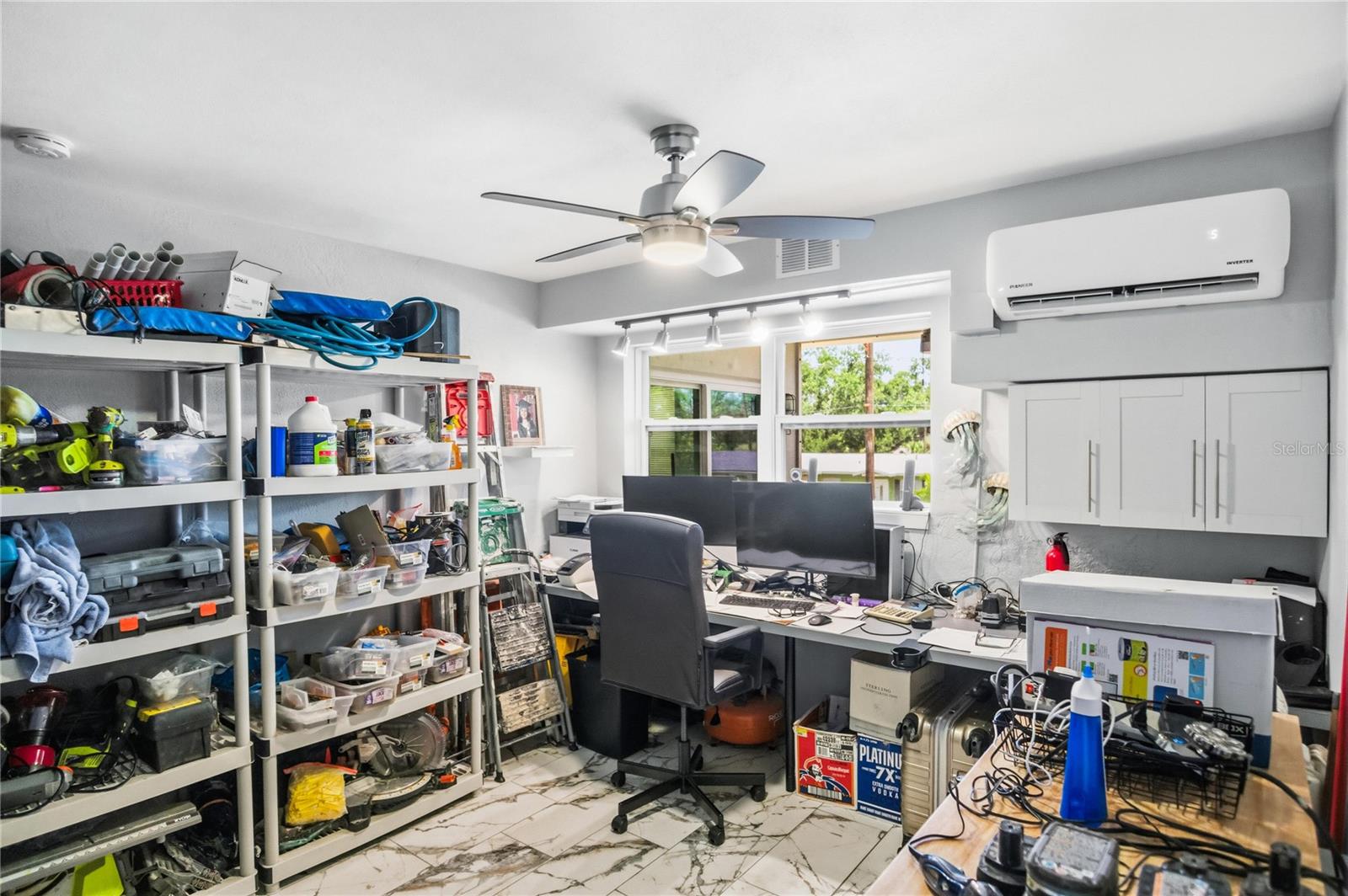 GOLDEN FLAMINGO APTS CONDO - Residential
