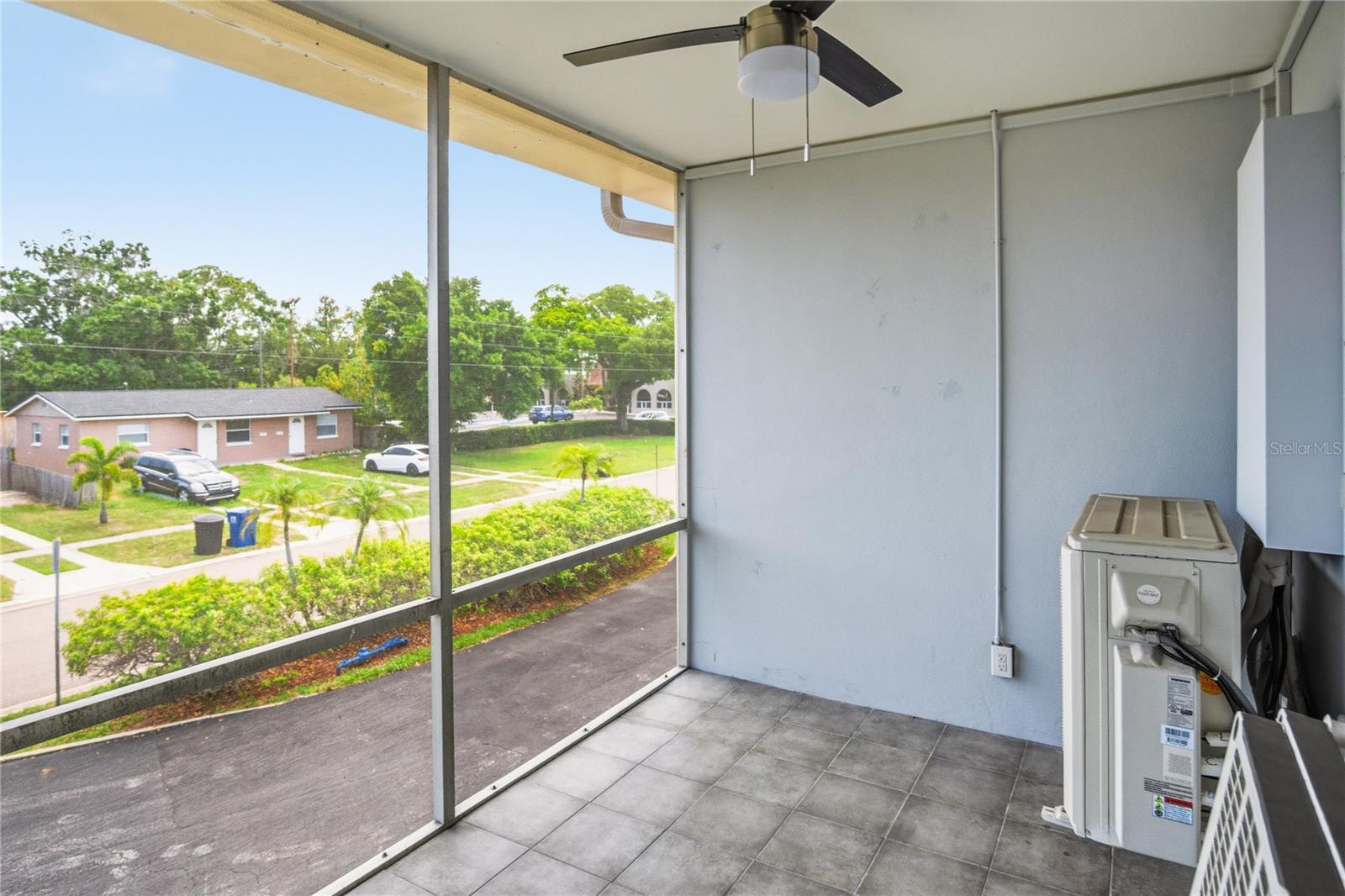 GOLDEN FLAMINGO APTS CONDO - Residential