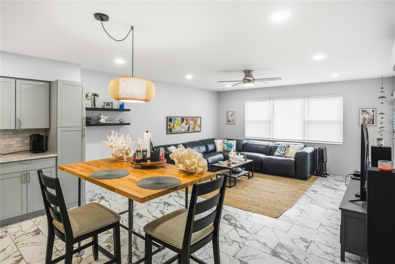GOLDEN FLAMINGO APTS CONDO - Residential