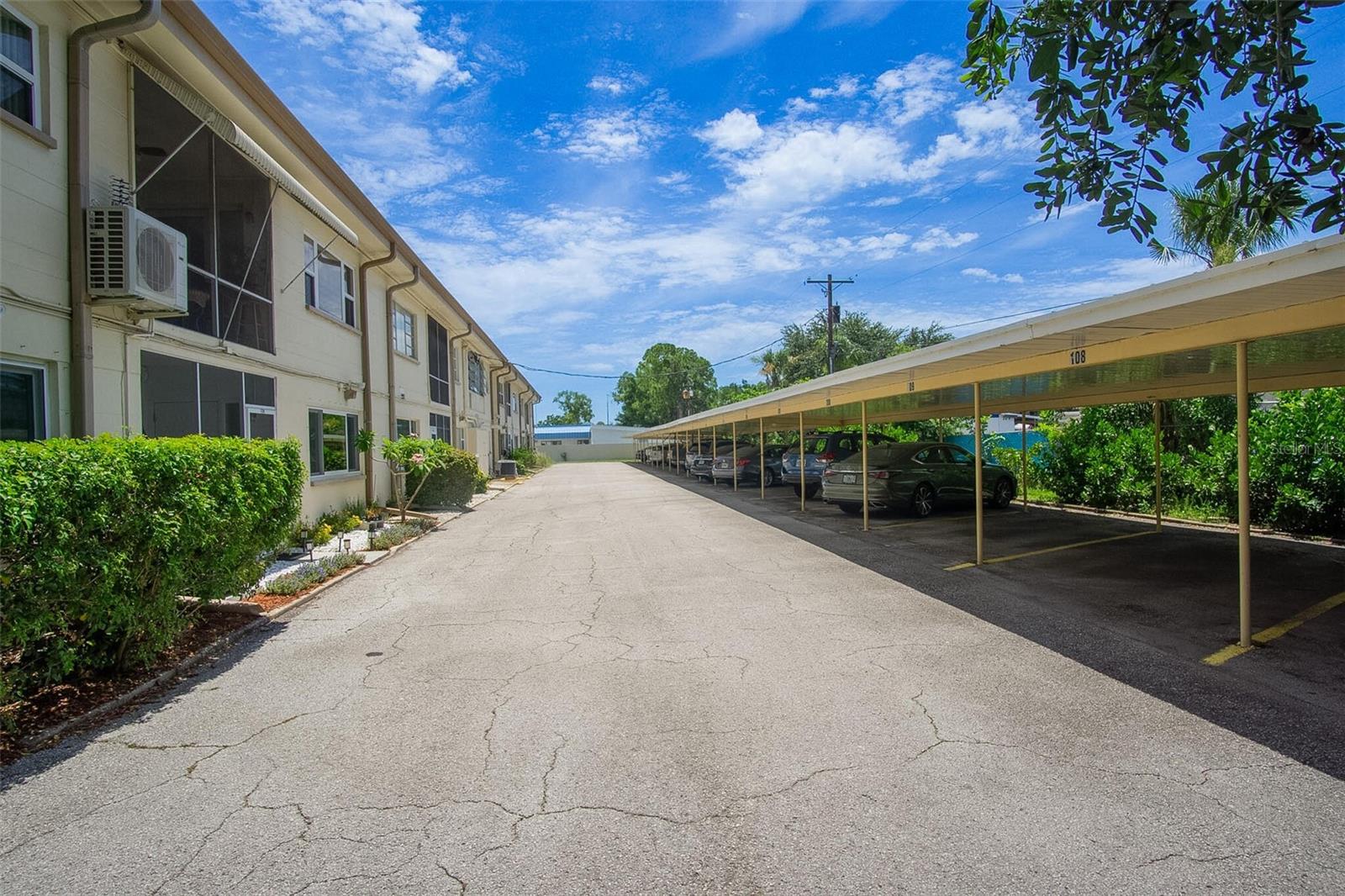 GOLDEN FLAMINGO APTS CONDO - Residential