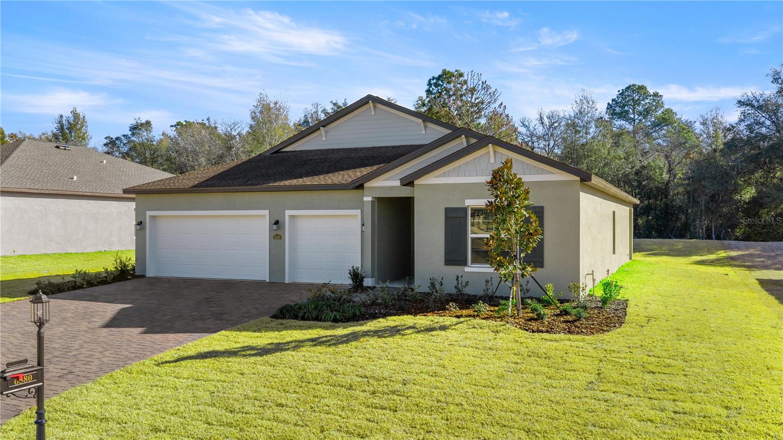 JULIETTE FALLS - Residential