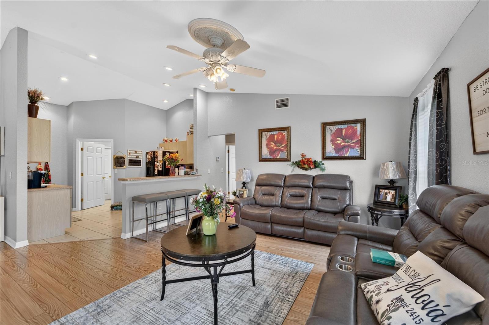 COUNTRY VIEW ESTATES - Residential