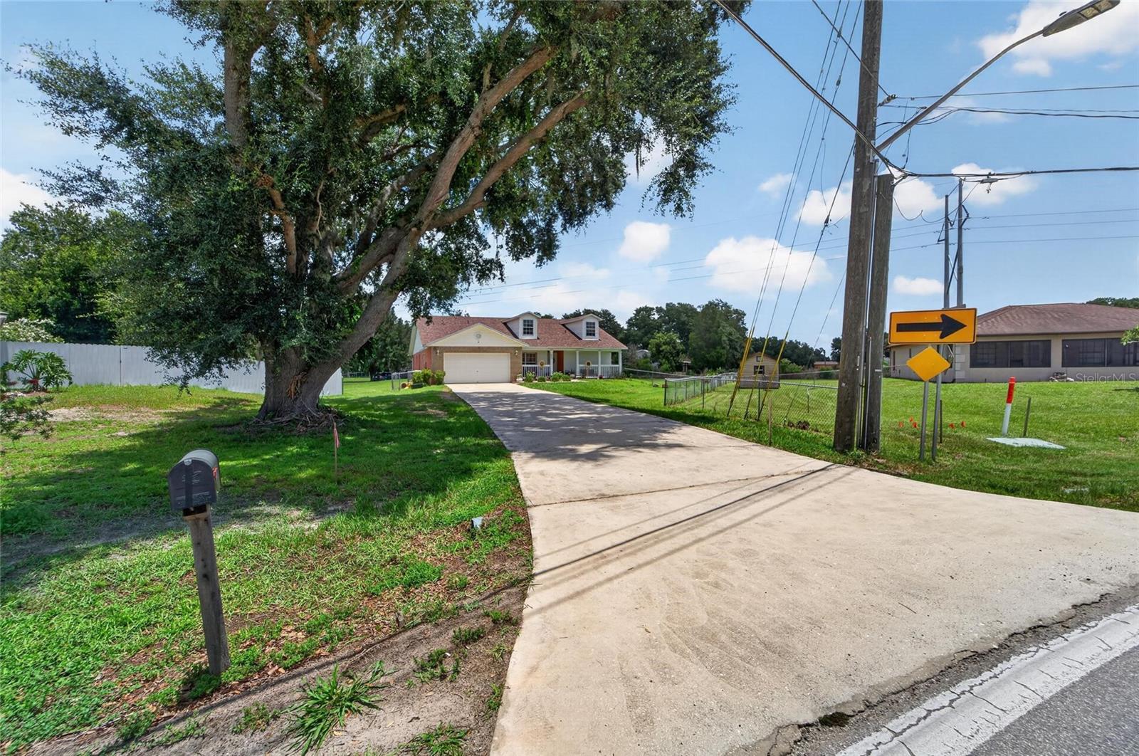 COUNTRY VIEW ESTATES - Residential