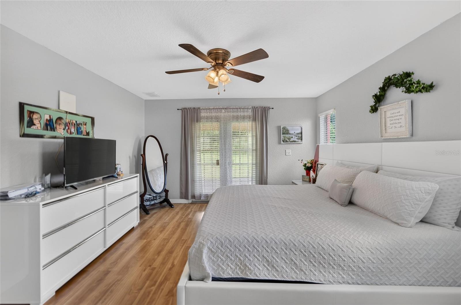 COUNTRY VIEW ESTATES - Residential
