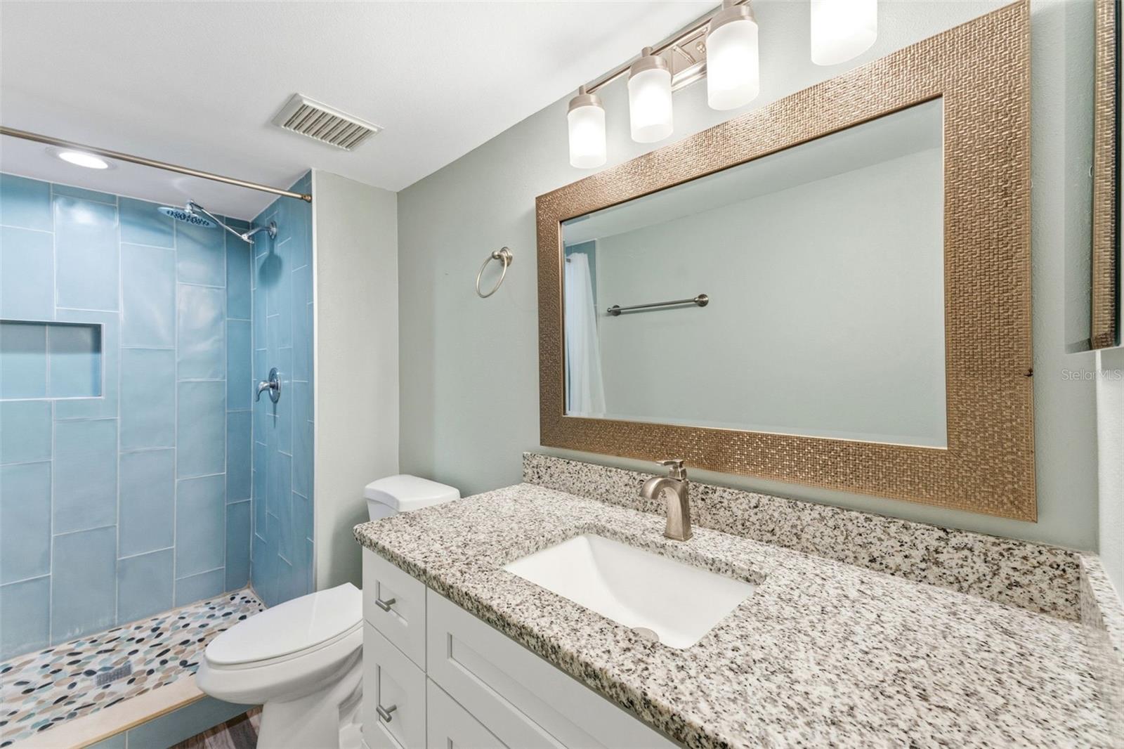 EAST LAKE WOODLANDS CYPRESS ESTATES - Residential