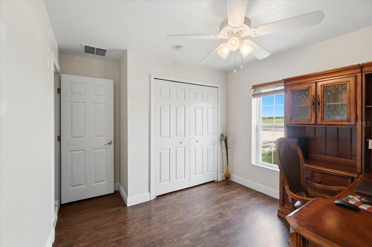 A R ELIGHFIELDS ADD/CROOKED L - Residential