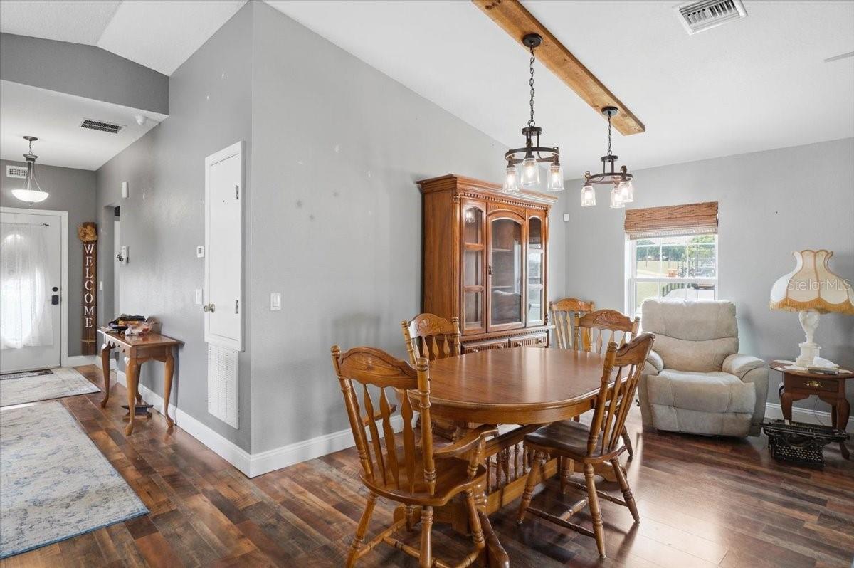 A R ELIGHFIELDS ADD/CROOKED L - Residential