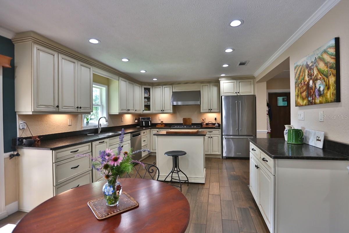 MEFFERET FARM DEVELOPMENT - Residential