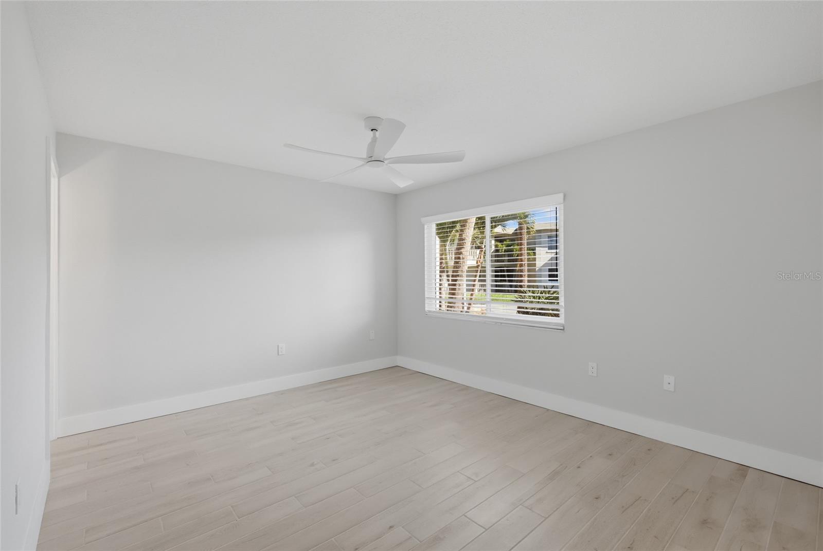 SHELL POINT - Residential