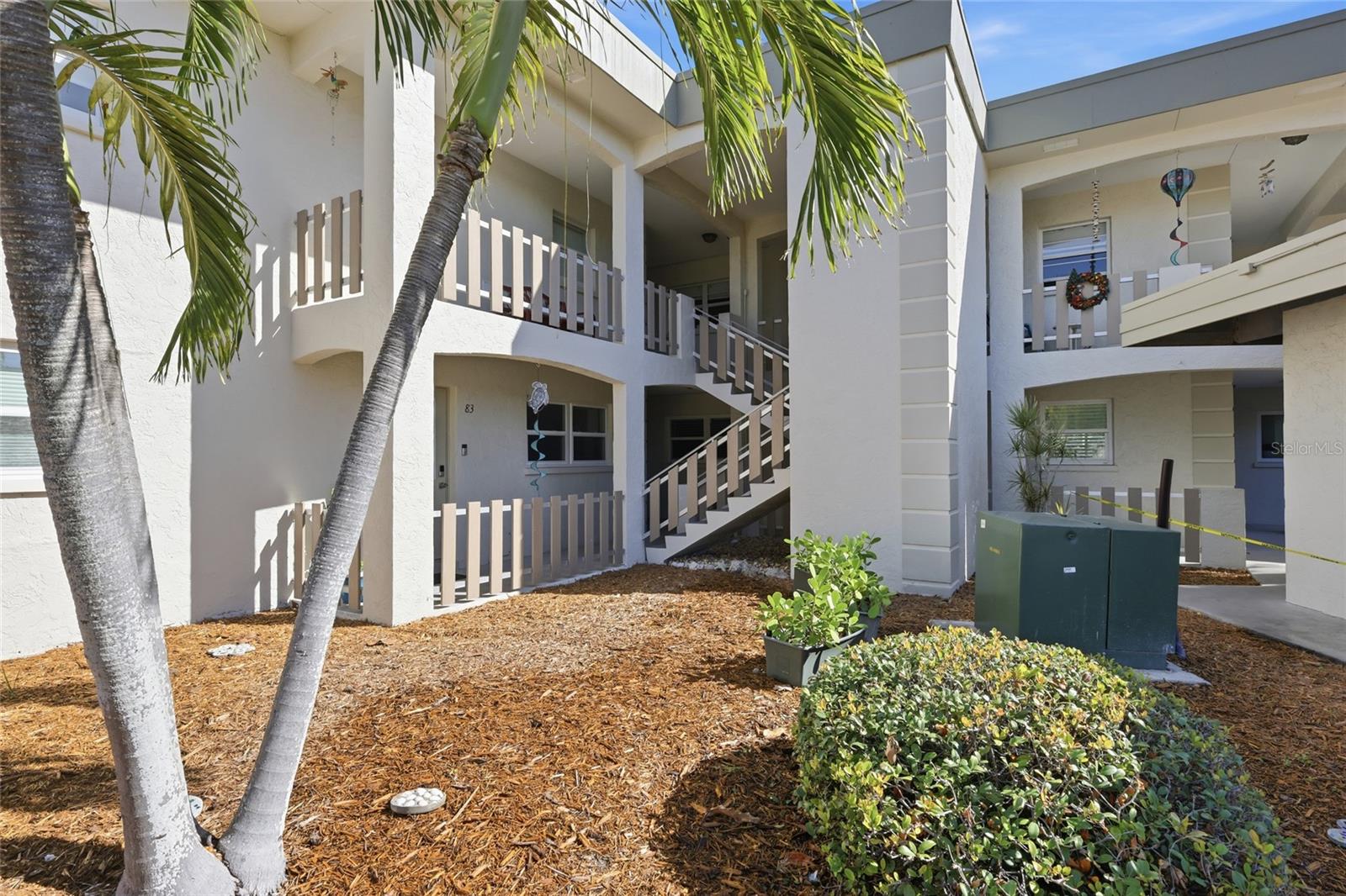 SHELL POINT - Residential