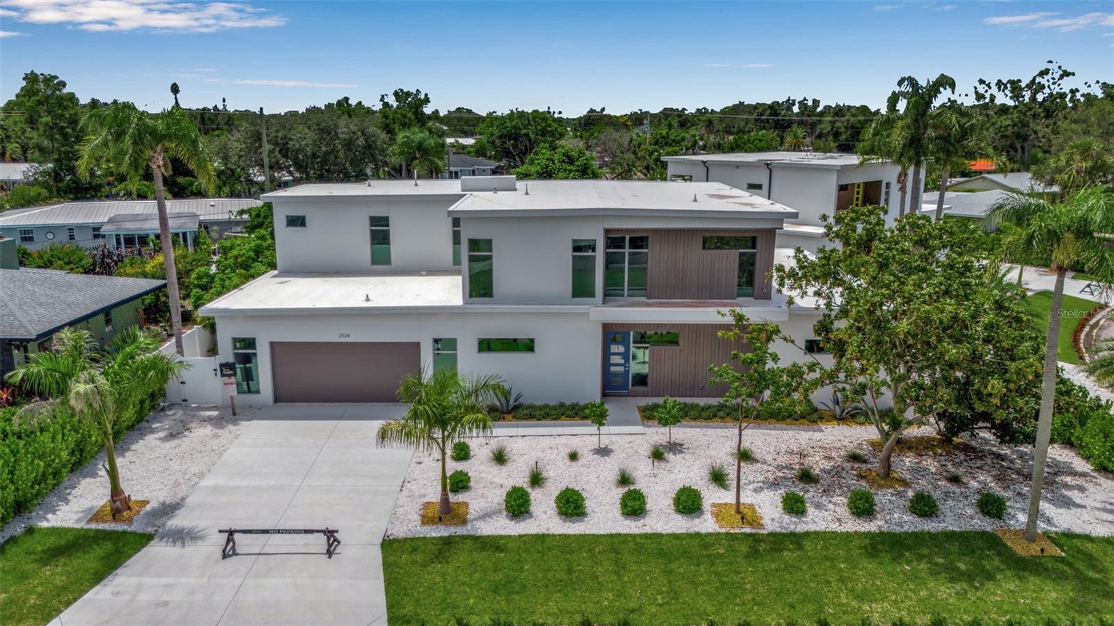 SOUTH GATE - Residential