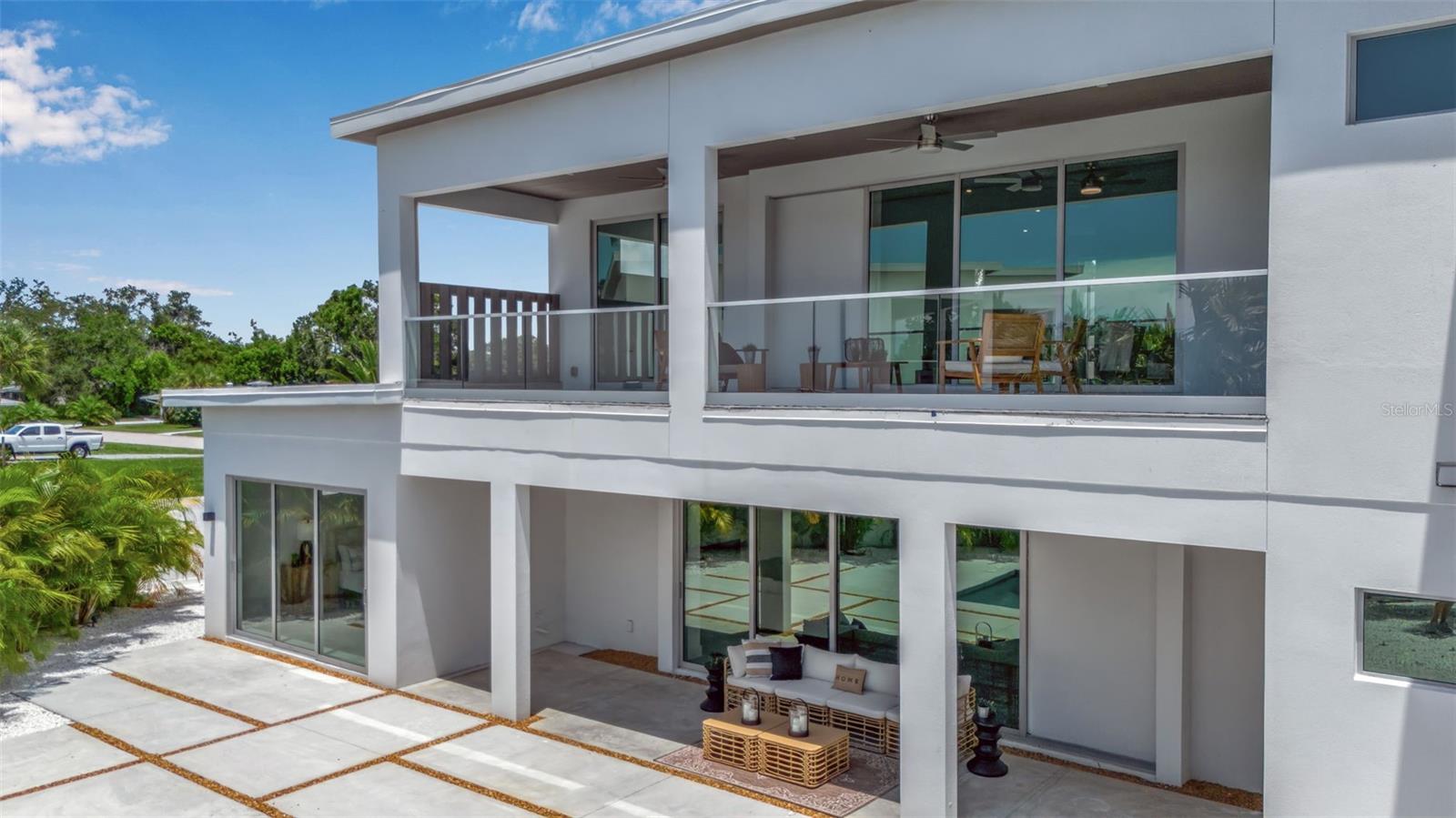 SOUTH GATE - Residential