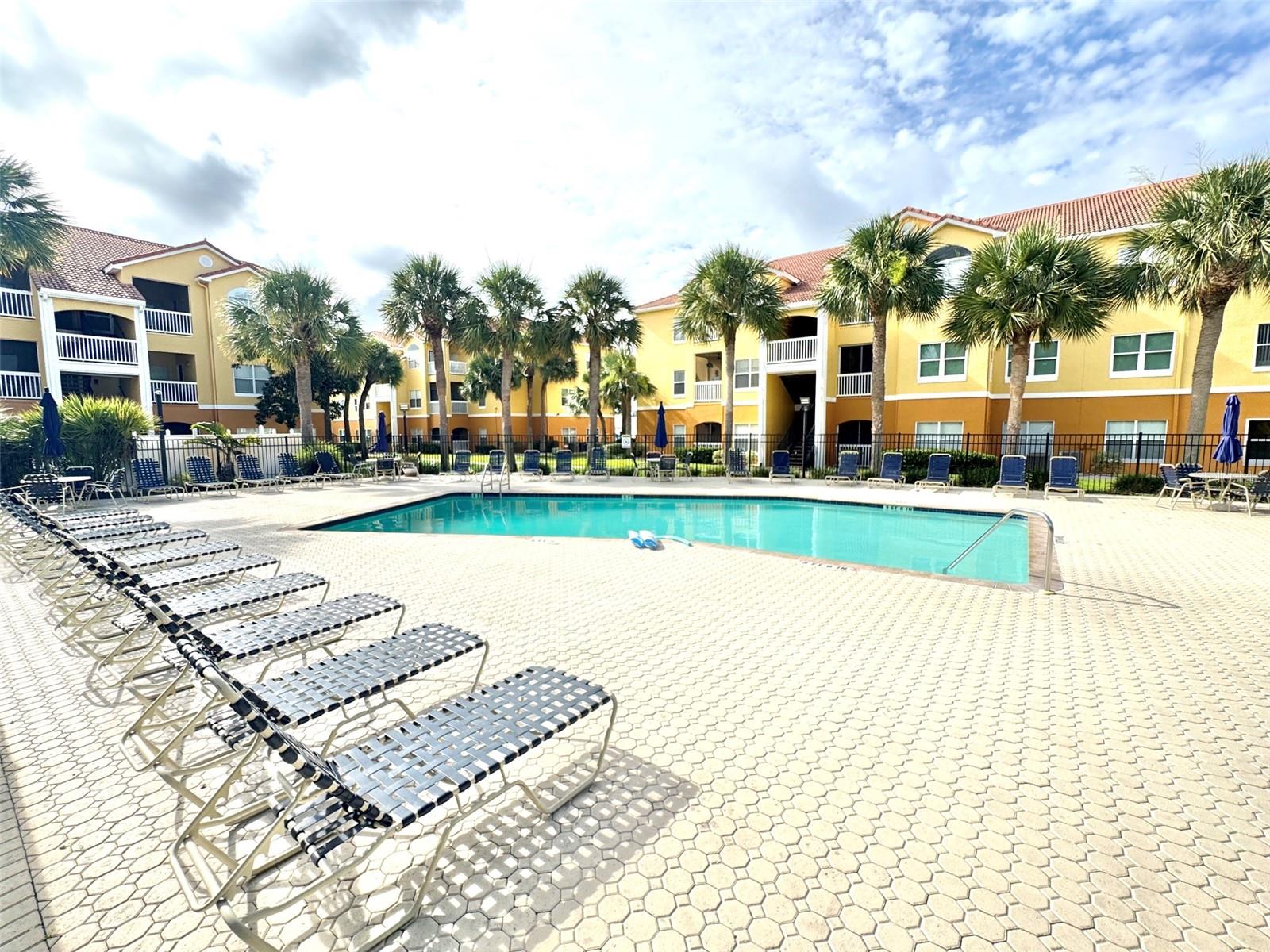 BEACHWAY CONDOS - Residential