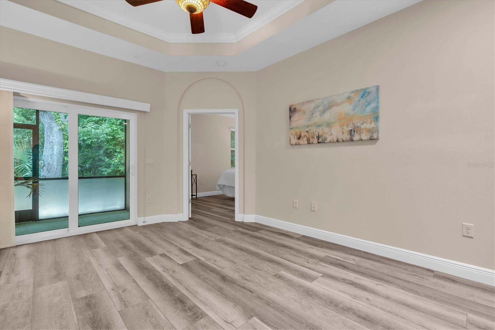 EDGEWATER/RIVER RDG COUNTRY CL - Residential