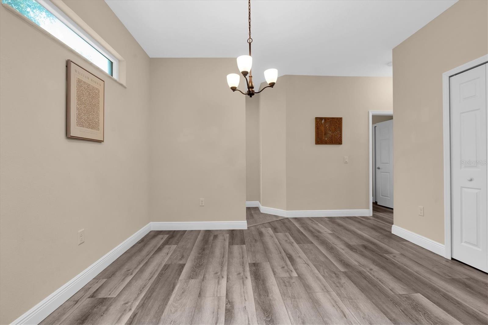 EDGEWATER/RIVER RDG COUNTRY CL - Residential