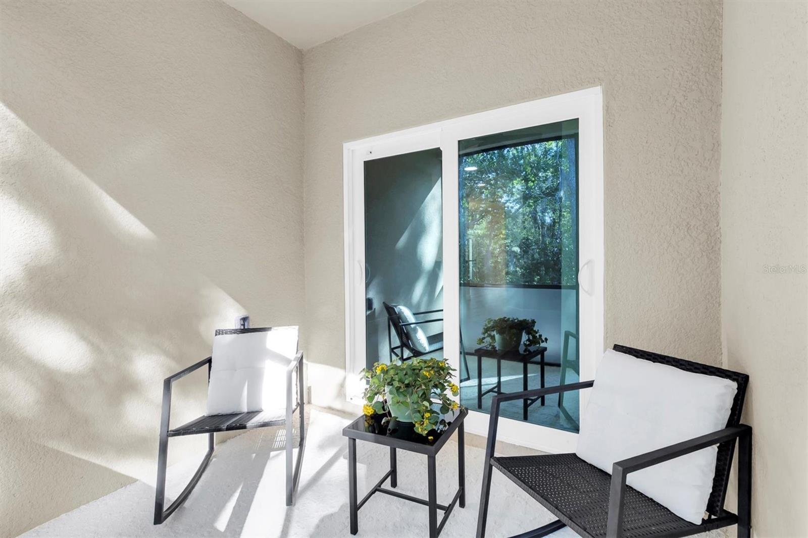 EDGEWATER/RIVER RDG COUNTRY CL - Residential