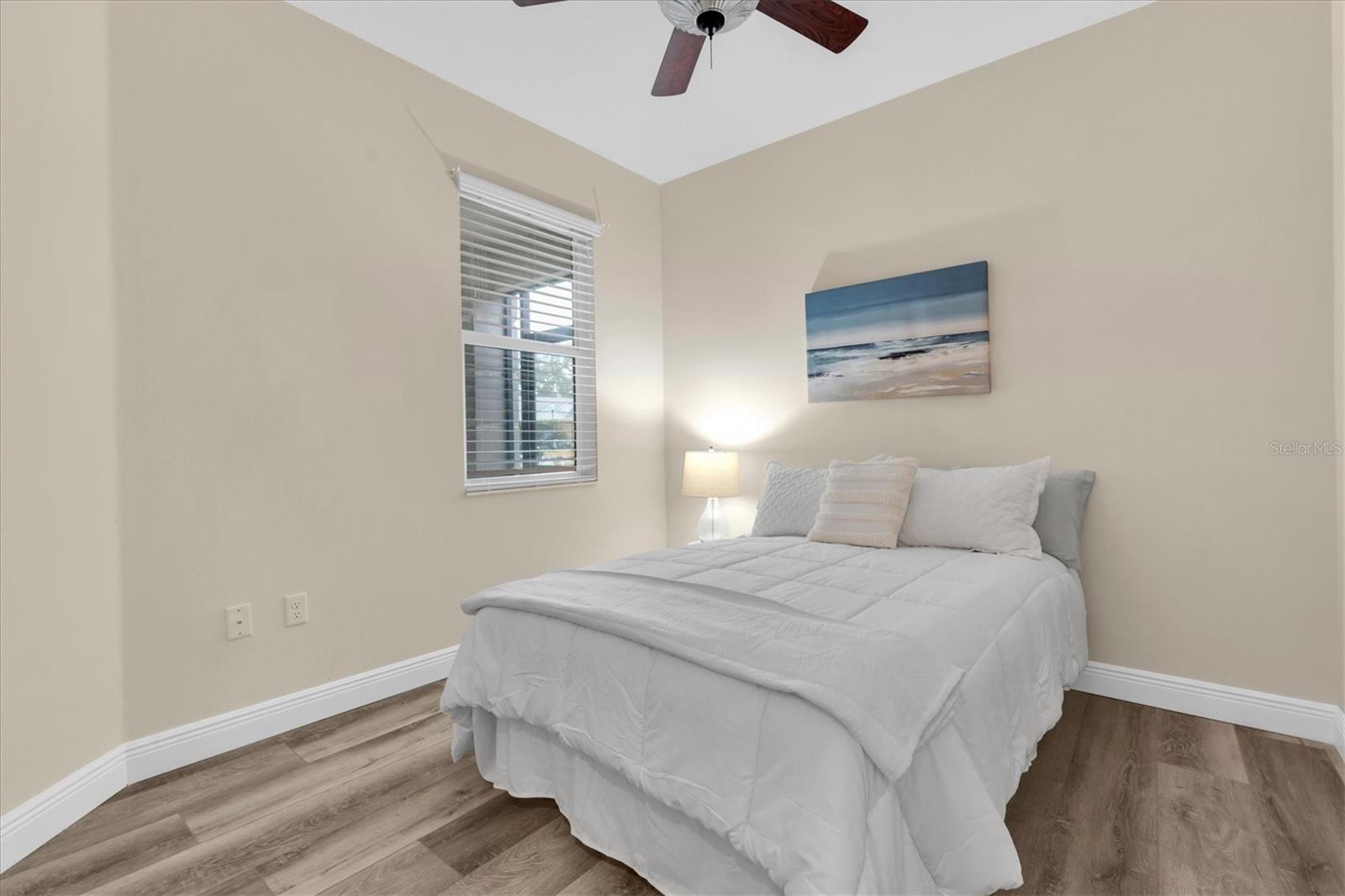EDGEWATER/RIVER RDG COUNTRY CL - Residential