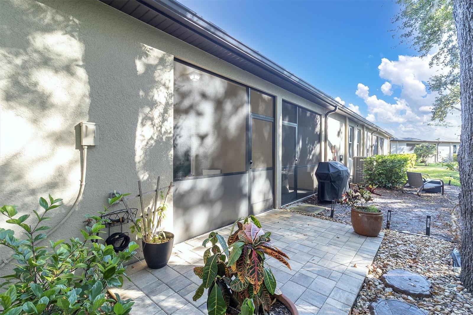 EDGEWATER/RIVER RDG COUNTRY CL - Residential