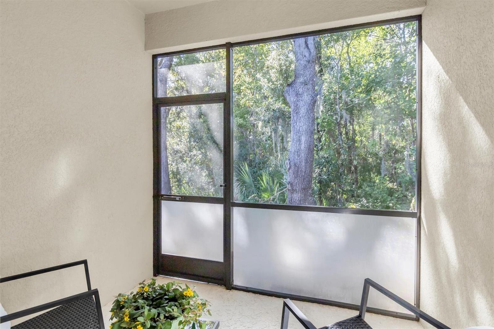 EDGEWATER/RIVER RDG COUNTRY CL - Residential