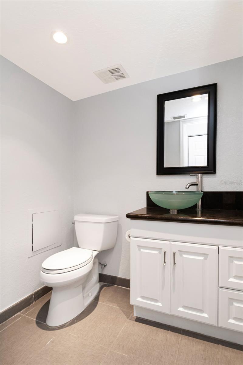 LAURELWOOD CONDO I - Residential