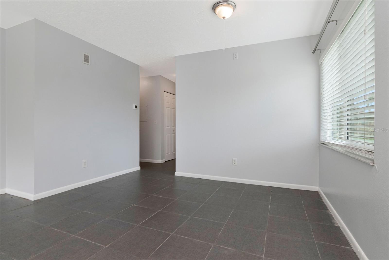 LAURELWOOD CONDO I - Residential