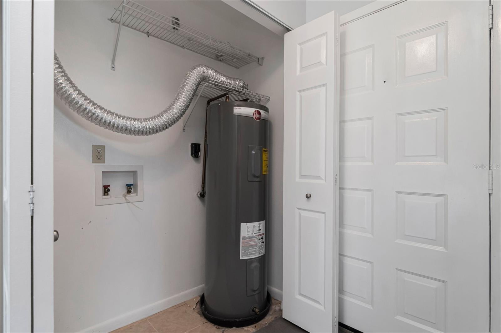 LAURELWOOD CONDO I - Residential
