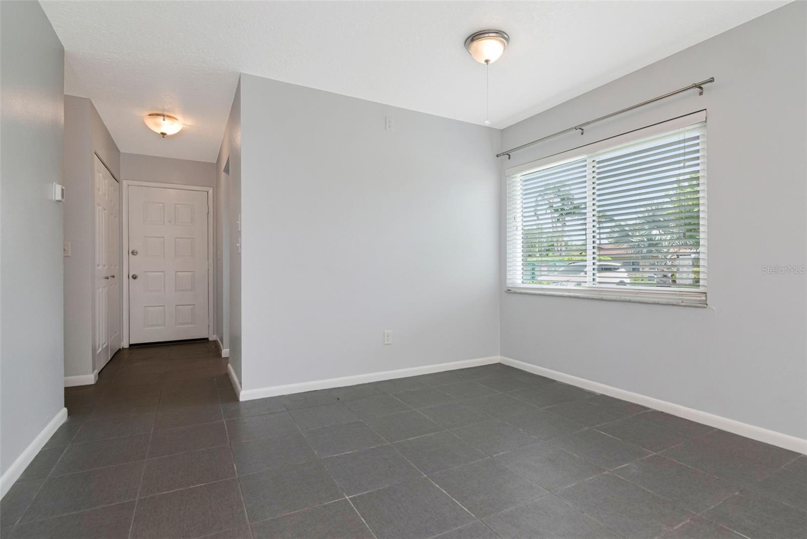 LAURELWOOD CONDO I - Residential